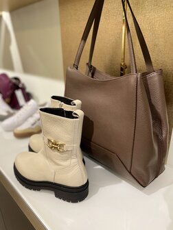 Gianni Chiarini Ludovica Bruin 