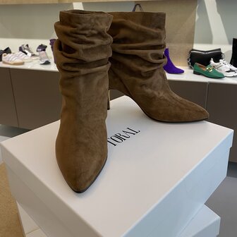Toral TL Faber Low Brown 