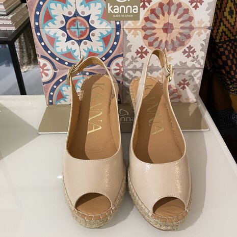Kanna-23KV0705 sport patent make up